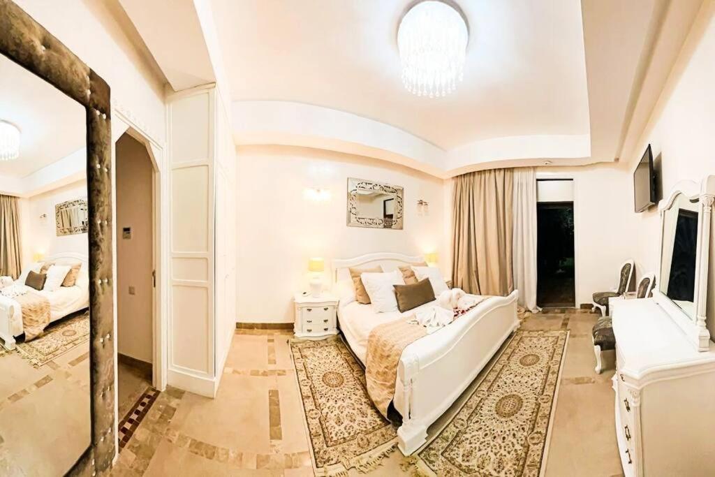 Waky Club Large Luxury Villa Marrakesh Eksteriør billede